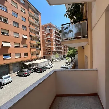 Millelire Apartment *