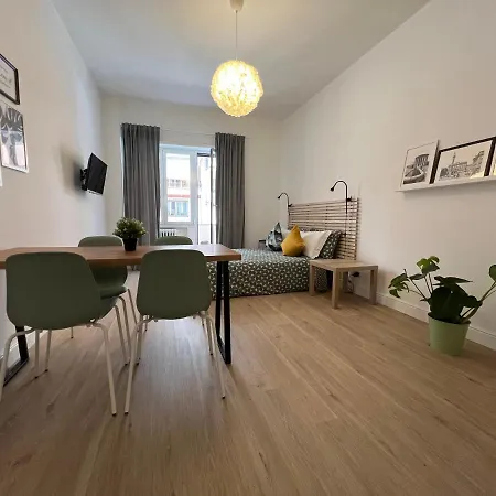 Millelire Apartment *